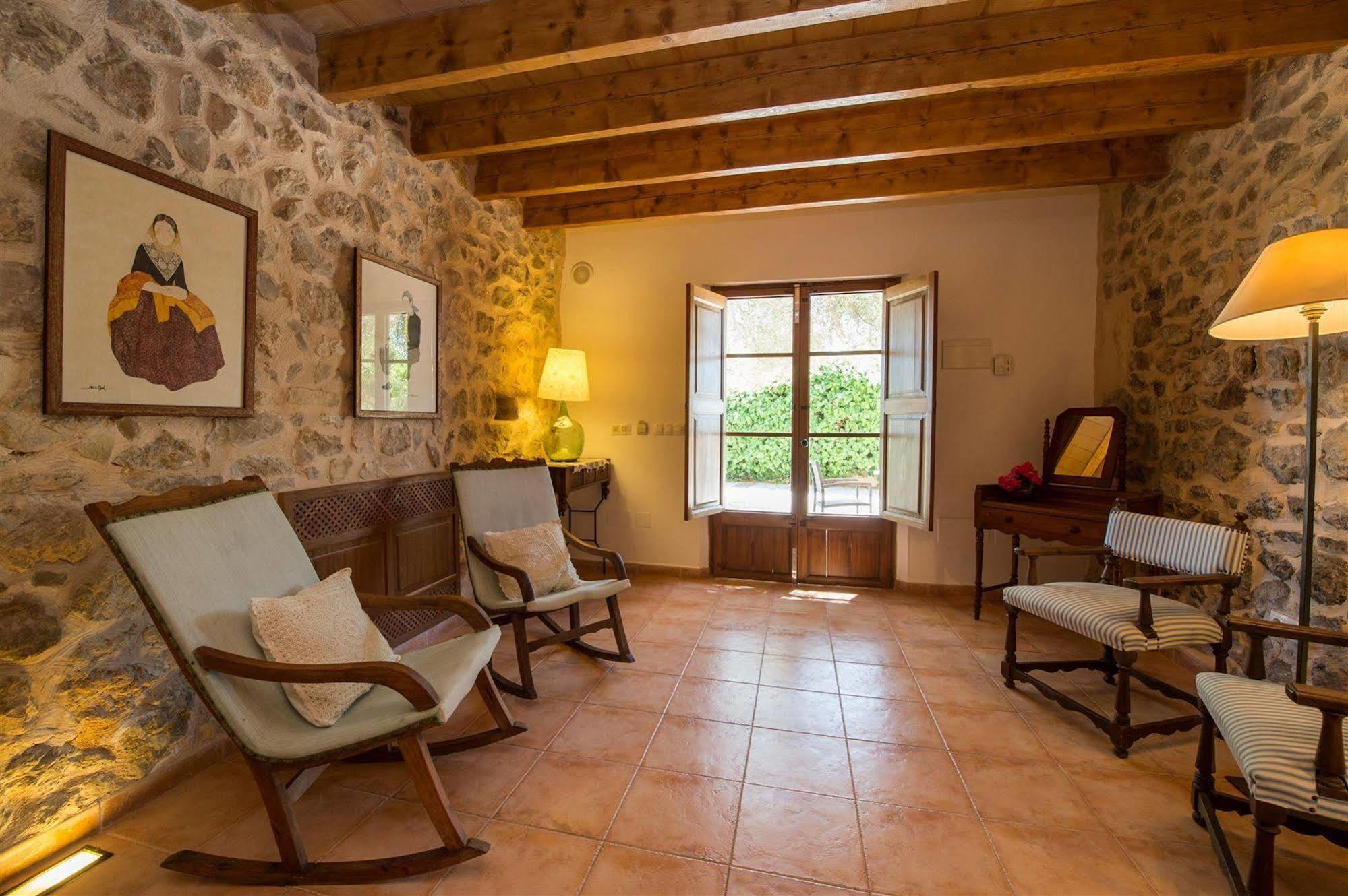 Ecoagroturismo Feliu 4* Porreras